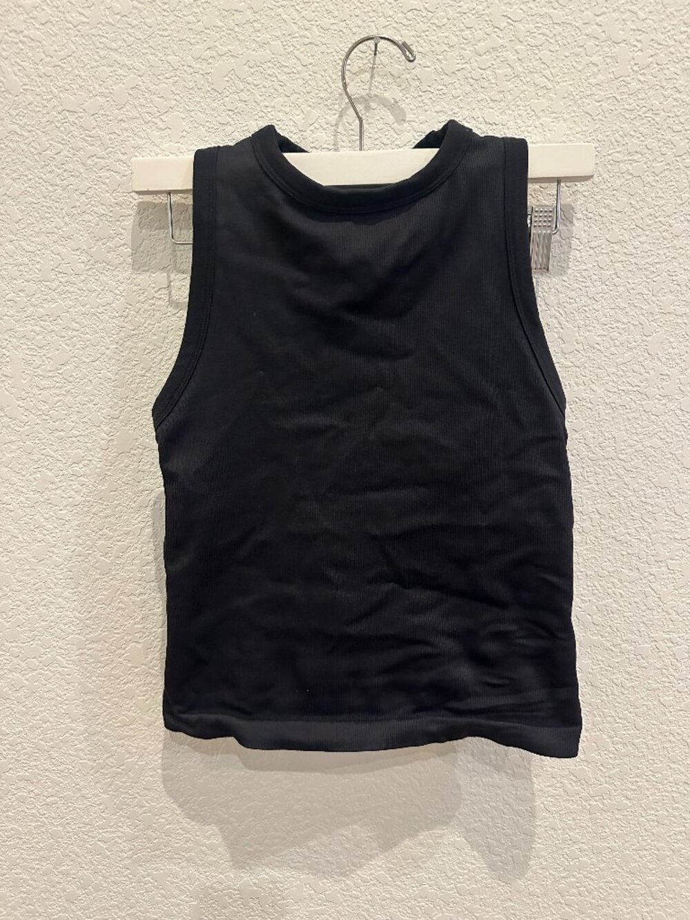 High Neck Ribbed Workout Sleeveless Tank, cropped, Small